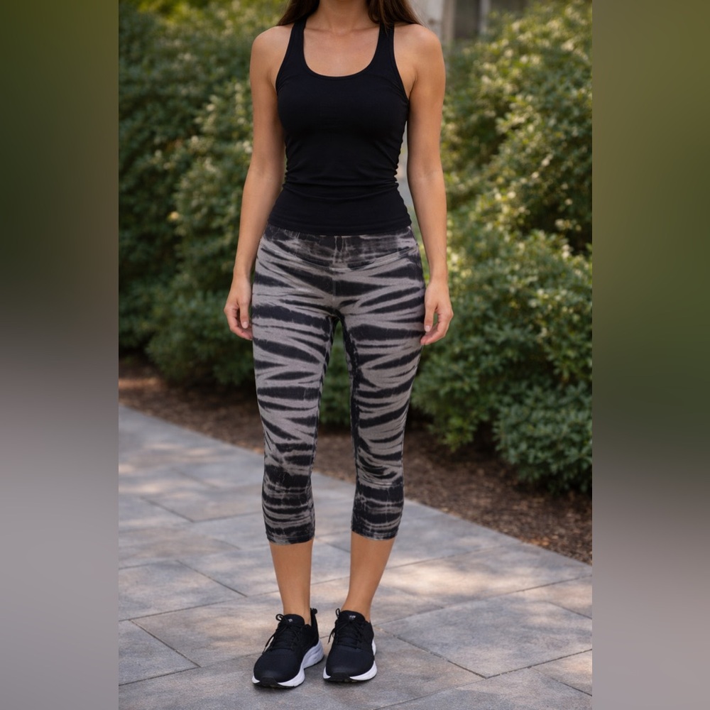 Nike leggings   Leggings - Black and Gray 6 Y2K NWOTS
